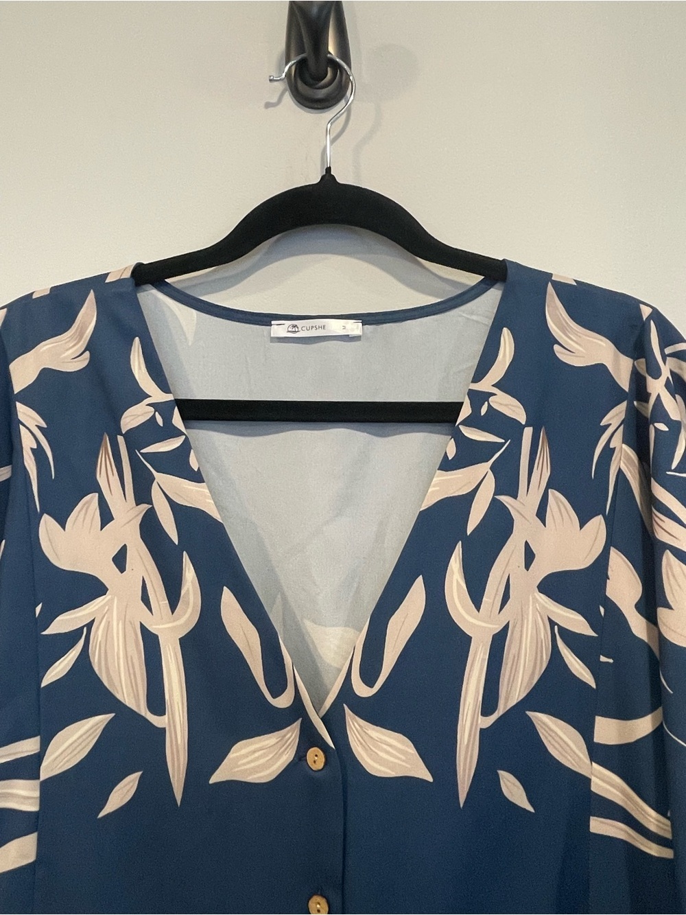 Cupshe Blue Floral V-Neck Button-Front Cover-Up Dress - Picture 4 of 10